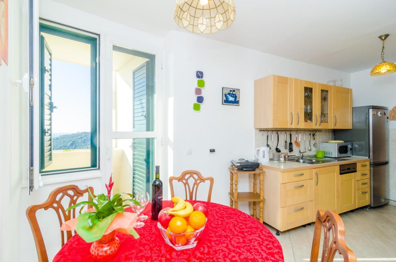 Sun City Apartment Dubrovnik Bagian luar foto