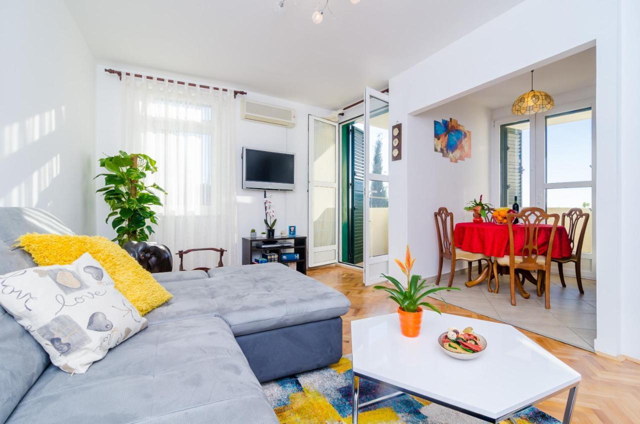 Sun City Apartment Dubrovnik Bagian luar foto