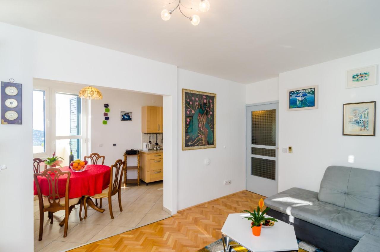 Sun City Apartment Dubrovnik Bagian luar foto