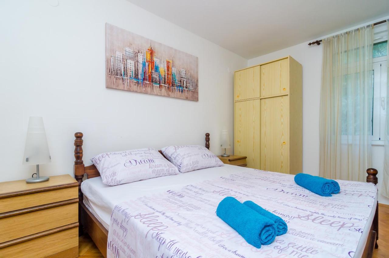 Sun City Apartment Dubrovnik Bagian luar foto